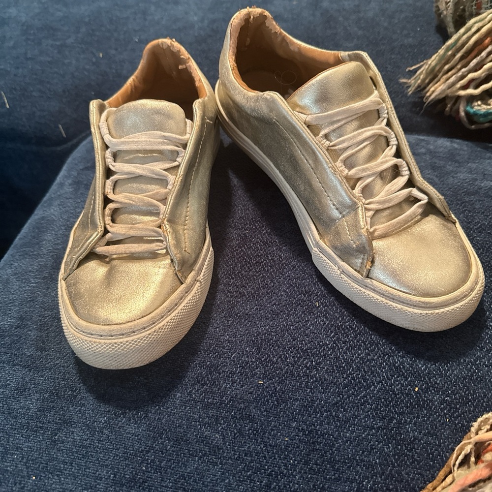 Zara Shiny Gold Loafers